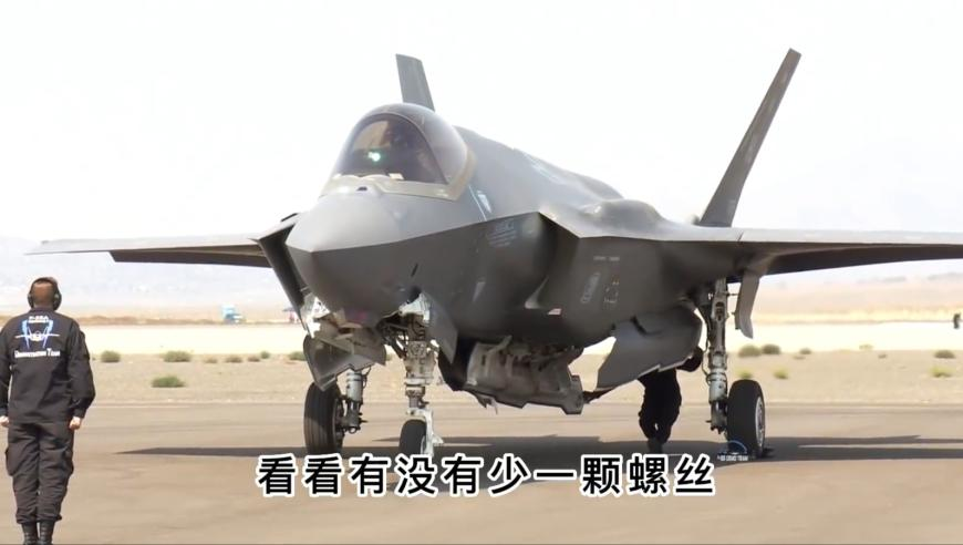 饺子导演被画上墙了,2025年老奥开奖结果香港王中王,最新核心解答落实_破例版V10.97
